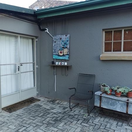 Macnut Bed And Breakfast Mbombela Bilik gambar