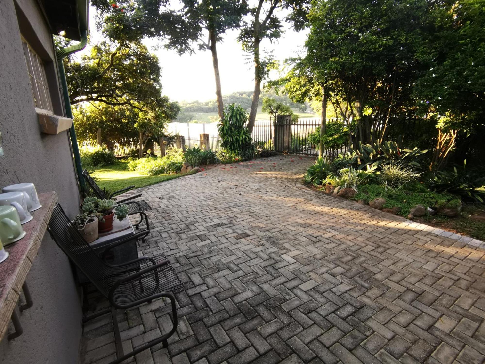 Macnut Bed And Breakfast Mbombela Bilik gambar